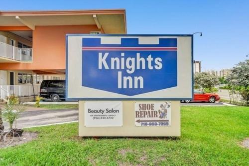 Private Hallandale Beach Studio Wbath Walking Distance To The Beach Pool Free Parking Eksteriør bilde